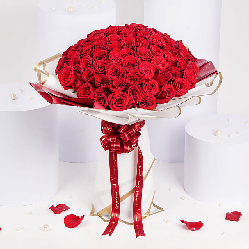 99 Majestic Red Roses 99 Majestic Red Roses: Send Anniversary Gifts To Qatar