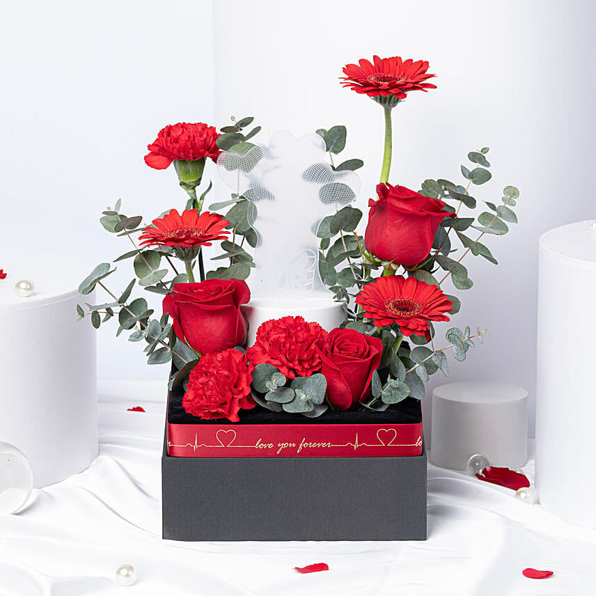 Evermore Rose & Love led Enchantment: Valentines Day Gifts to Qatar