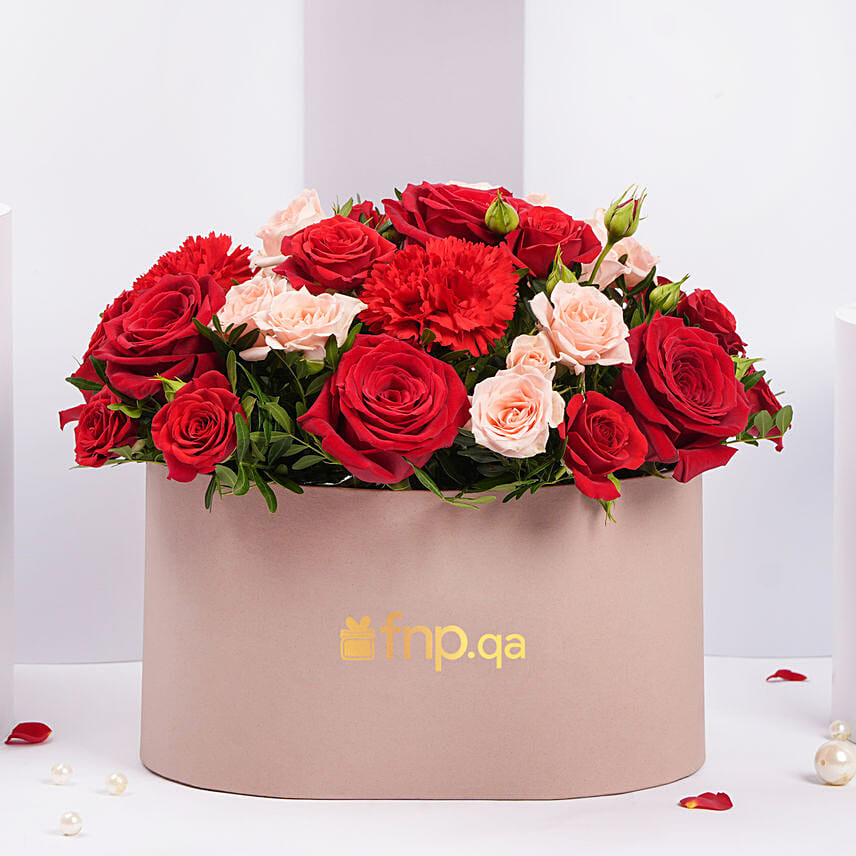 Petals Glow Flower Arrangement Petals Glow Flower Arrangement: Valentines Day Gifts to Qatar