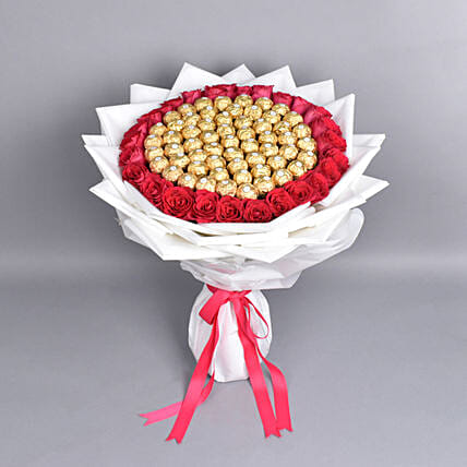 Chocolates and Roses Extravagance: 
