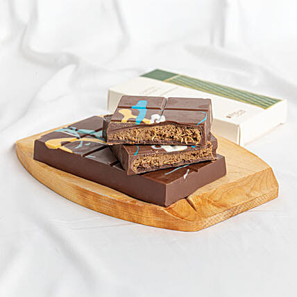 Lotus Kunafa Belgian Chocolate 210gm: 