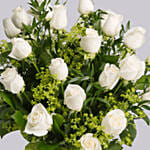 20 Stems Graceful White Roses In Vase