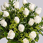 40 Stems Graceful White Roses In Vase