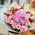 Graceful Bunch Of Flowers- Premium