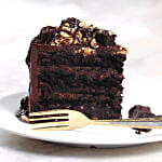 Crunchy Chocolate Delicious Hazelnut Cake Half Kg