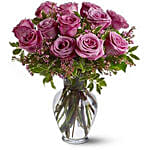 Dozen Levender Roses In Glass Vase