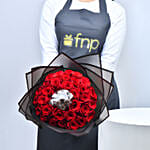 باقة 30 وردة حمراء مع أوركيد وشوكولاتة بلجيكية فاخرة