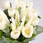 White Blooming Flowers - Fresh n Fragrant