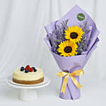 Vanilla Cake N Hand Bouquet