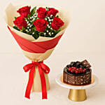 Red Love Roses Bouquet With Chocolate Cake