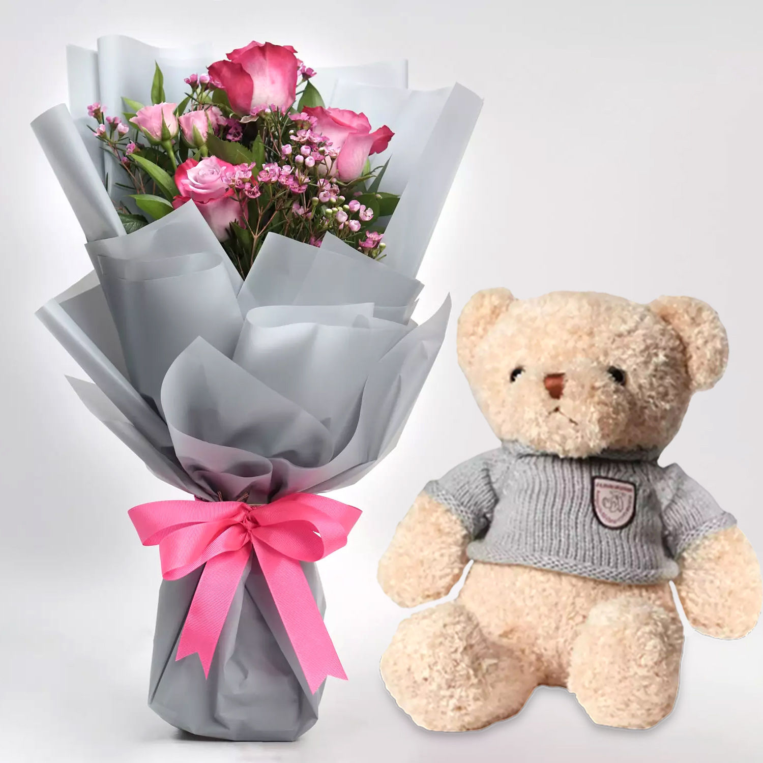 Online Elegant Bouquet of Mixed Roses With Teddy Bear Gift Delivery in
