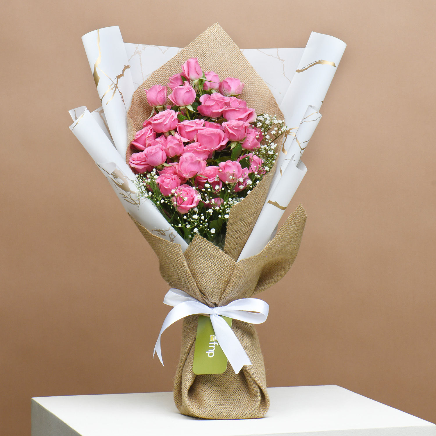 Online Blushing Beauty Baby Roses Gift Delivery in Qatar - FNP