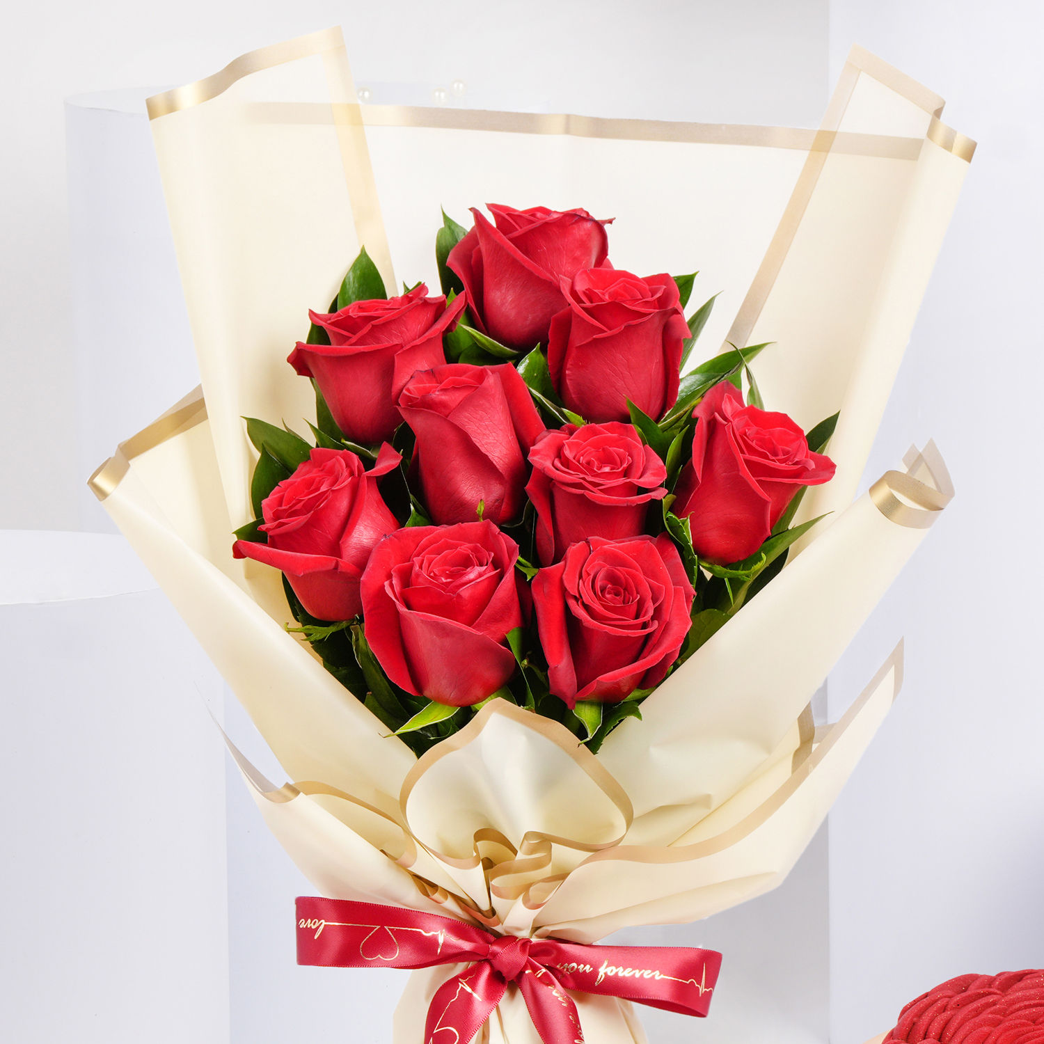 Online Love Expression 9 Roses Bouquet With Heart Shape Cake Gift ...