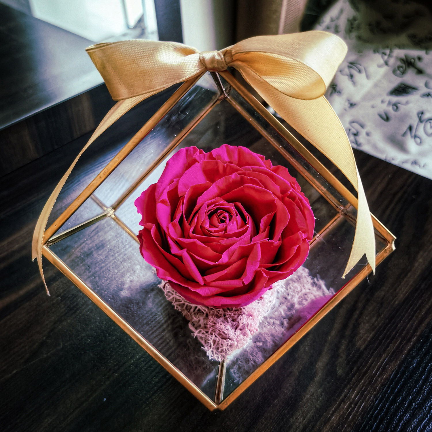 Glass Container With Roses Online Forever Rose In The Square Glass Container Gift Delivery in ...