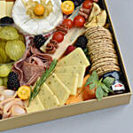 Small Cheese Box with Condiments