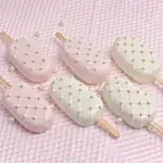 Delicious Cake Pops For Lady love