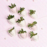 9 قطع فراولة مغطاة بشوكولاته بيضاء ووردية لذيذة