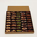 Box of Assorted Khudri Dates with Dry Nuts Fillings Gift by Wafi Gourmet 865g