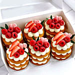 Delectable Vanilla Cup Cakes- 6 Pcs