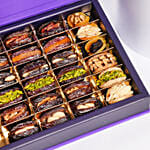 Majdool Dates Stuffed Gift Box By Wafi