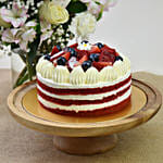 كومبو كيكة رد فيلفيت مع فازة ورد