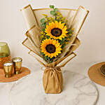 باقة ورد عباد الشمس بغلاف ورقي بني مميز