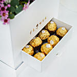 شوكولاتة مع بوكس ورود منسق بشكل دبدوب