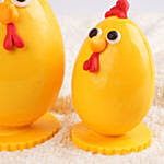 2 بيضة شوكولاتة عيد الفصح بتصميم الدجاجة