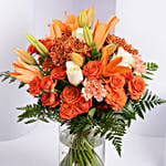 فازة ورد برتقالي وأبيض فاخر