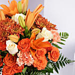 فازة ورد برتقالي وأبيض فاخر