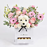 باقة ورد جربيرا وردية وجوري مع قرنفل شكل تيدي في بوكس مع شوكولاته