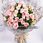 باقة عناق وردي لأمي