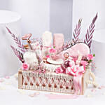 بوكس هدايا ومستلزمات رياضية مع المكسرات - هدية مدروسة