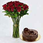 كومبو كيكة فادج شوكولاتة وباقة ورد