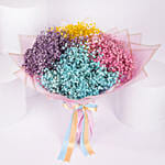 باقة ورد جيبسوفيلا ملونة ف يغلاف بني وببيونة