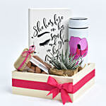 هدية بوكس هدايا مع نوت بوك وقارورة