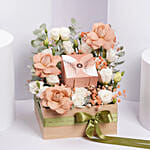 ساعة تيتان راغا نسائية مع صينية ورود