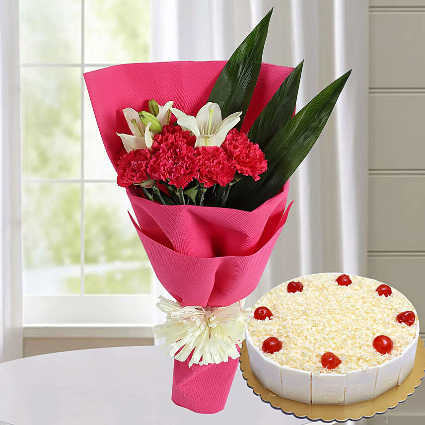 Graceful Bouquet & White Forest Cake 4 Portions