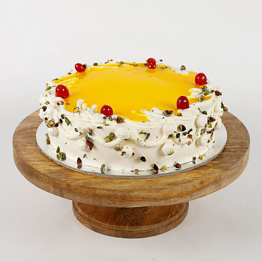 Cream Pista Pineapple Cake Half Kg