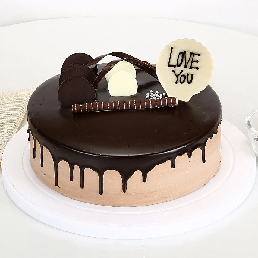 Love You Valentine Chocolate Cake 1.5 Kg