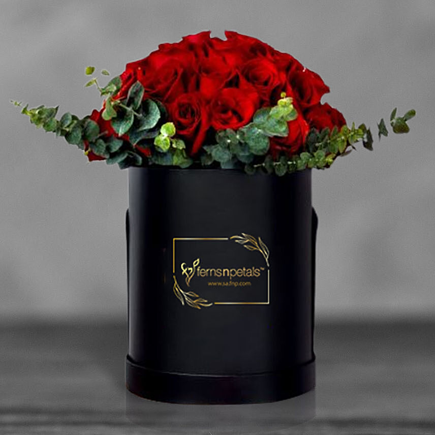 Red Roses In Round Flower Box