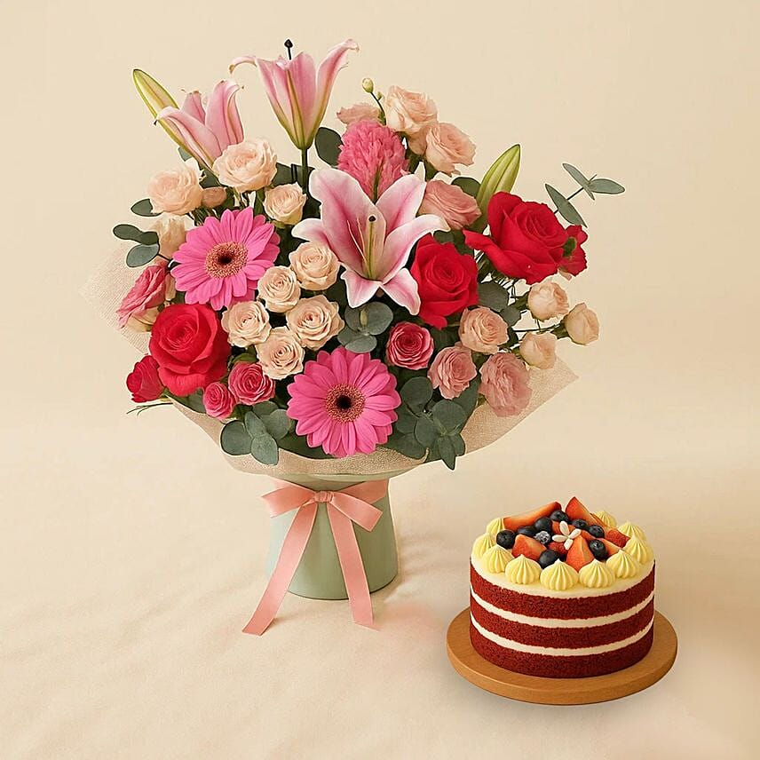 Garden Gala Flower Bouquet With Red Velvet Cake: توصيل هدايا مكة المكرمة