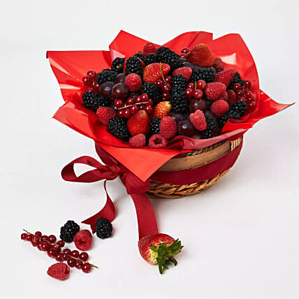 Berries Sensation Basket: Send Fruit Baskets to Saudi Arabia