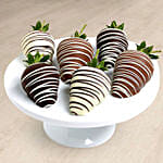 Classic Chocolate Dipped Strawberries