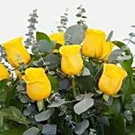 Bunch Of 12 Yellow Roses Glass Vase Arrangement