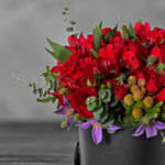 Radiant Red Roses In A Box