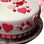 Pretty Love Vanilla Fondant Cake Half Kg