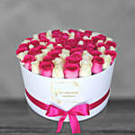 Mix Roses In A Round Box