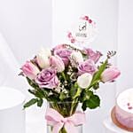 MotherS Day Stunning Flower Vase N Delight Cake