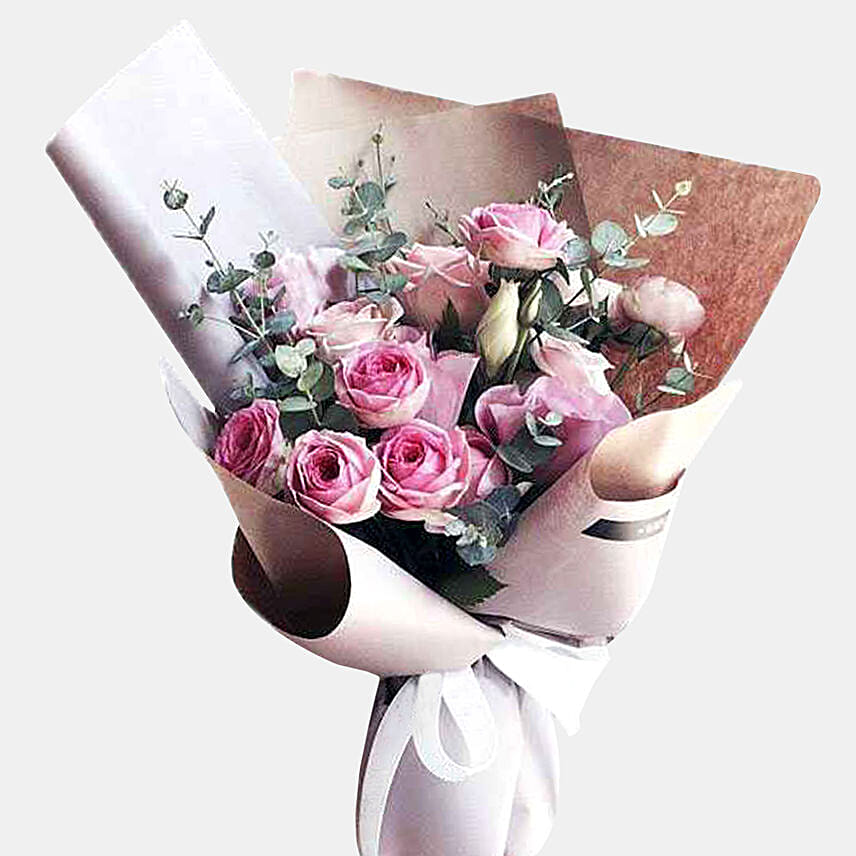 15 Pink Roses Bouquet